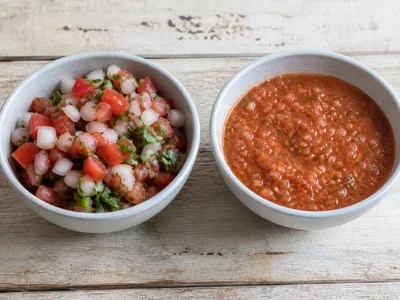Pico de Gallo vs Salsa: Texture, Uses, and Swaps